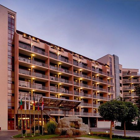 גולדן סנדס Apollo Spa Resort - Premium All-Inclusive , Pools & Free Beach, Individual Ac In Every Room מראה חיצוני תמונה