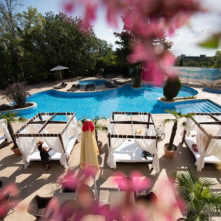 גולדן סנדס Apollo Spa Resort - Premium All-Inclusive , Pools & Free Beach, Individual Ac In Every Room מראה חיצוני תמונה