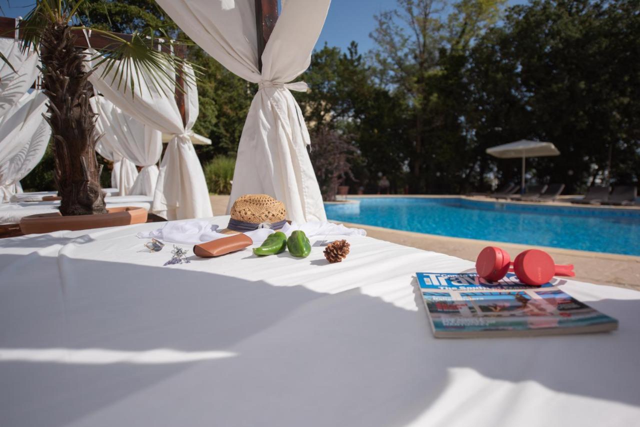 גולדן סנדס Apollo Spa Resort - Premium All-Inclusive , Pools & Free Beach, Individual Ac In Every Room מראה חיצוני תמונה