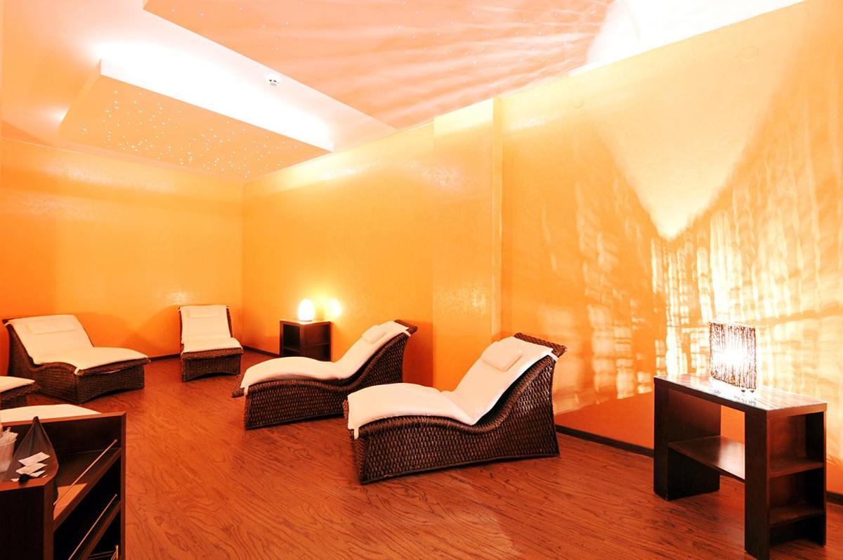 גולדן סנדס Apollo Spa Resort - Premium All-Inclusive , Pools & Free Beach, Individual Ac In Every Room מראה חיצוני תמונה