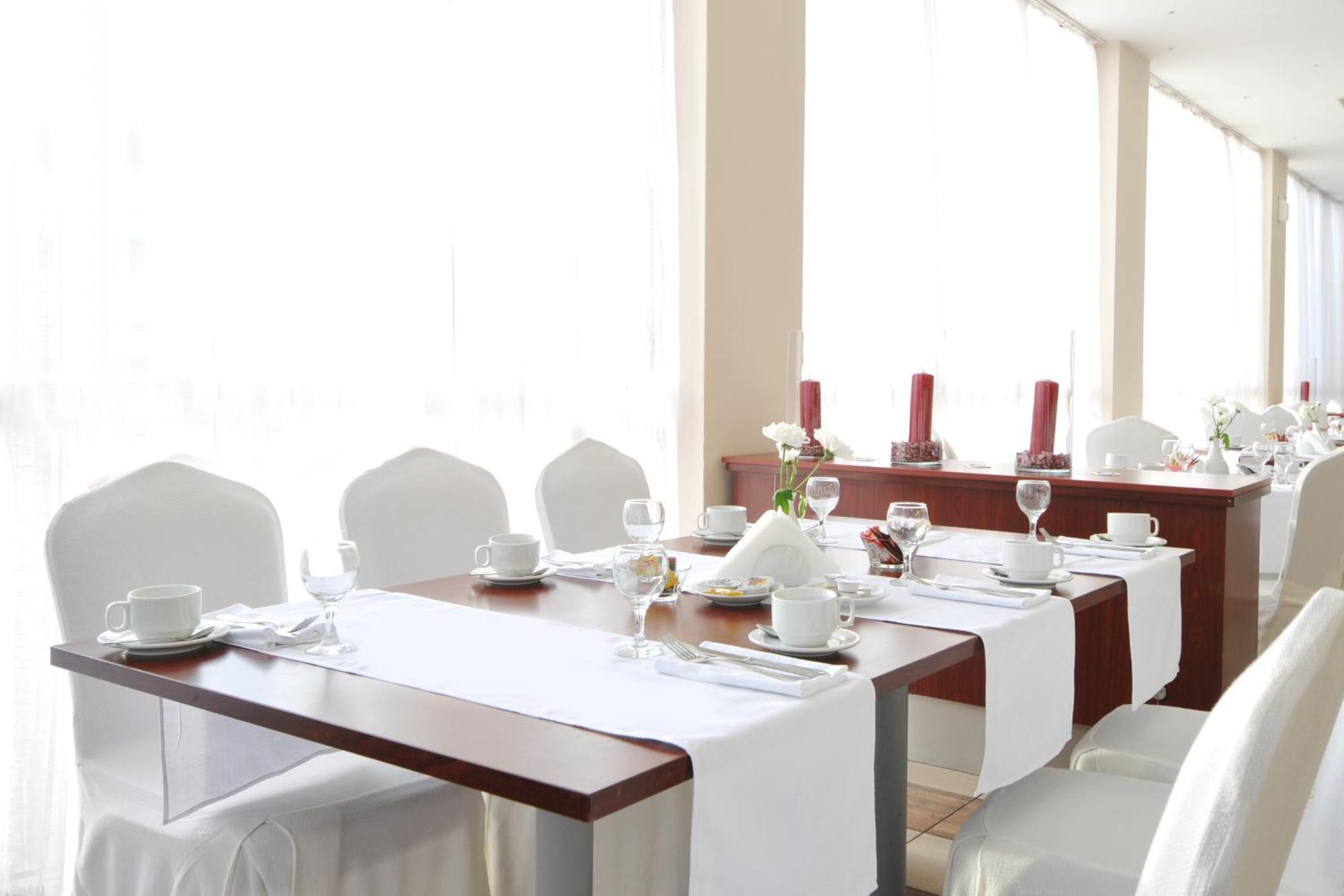 גולדן סנדס Apollo Spa Resort - Premium All-Inclusive , Pools & Free Beach, Individual Ac In Every Room מראה חיצוני תמונה
